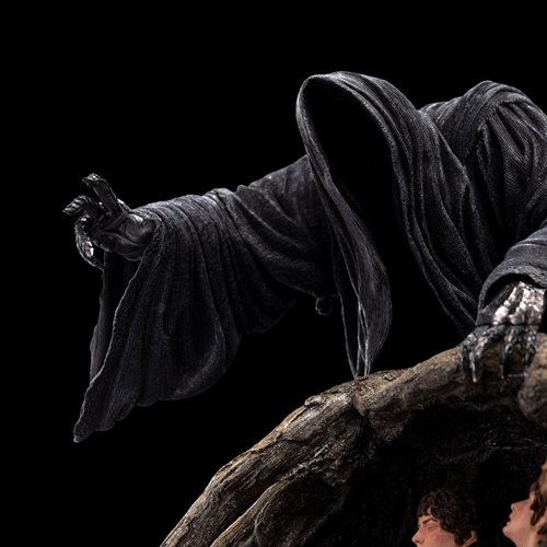 Lord of the Rings Escape off the Road 1:6 Scale Masters Collection Statue