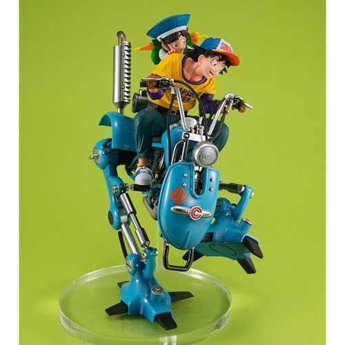 Dragon Ball Z Son Goku and Son Gohan on Bipedal Robot Desktop Real McCoy EX Statue