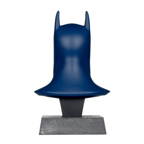 DC Prop Replica Wave 1  Batman Knightfall 1:3 Scale Cowl