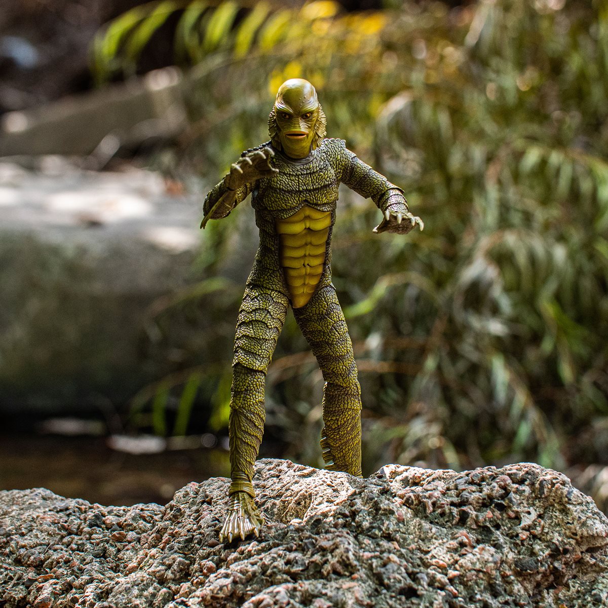 CREATURE FROM THE BLACK LAGOON 1/6 SCALE FIGURE 