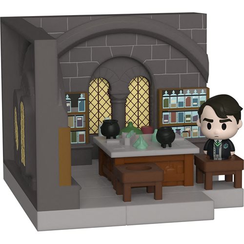 Harry Potter Draco Malfoy Mini Moments Mini-Figure Diorama Playset