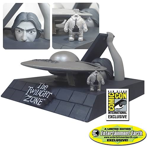 The Twilight Zone The Invaders Diorama - SDCC Exclusive