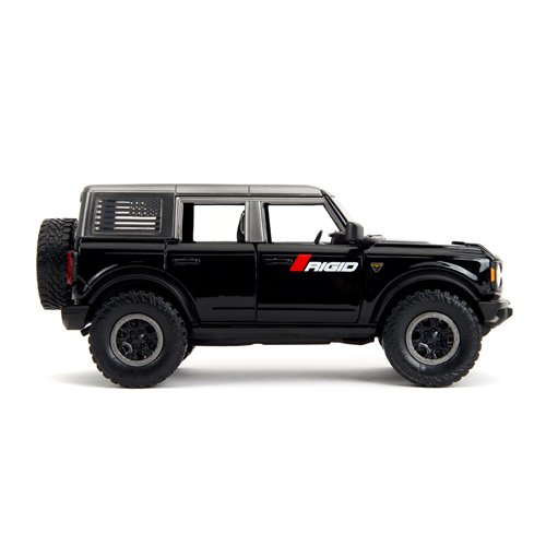 Just Trucks 2021 Ford Bronco 1:24 Scale Die-Cast Metal Vehicle with Tire Rack