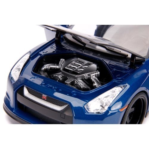 Fast and Furious Nissan GT-R R35 Light-Up 1:18 Scale Die-Cast Metal Vehicle with Brian Figure