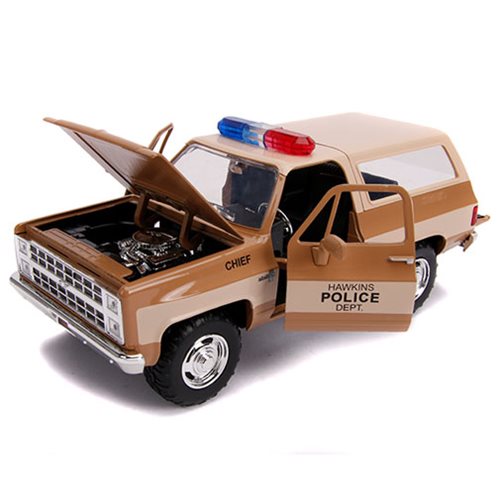 Hollywood Rides Stranger Things 1980 Chevy Blazer 1:24 Scale Die-Cast Metal Vehicle with Badge