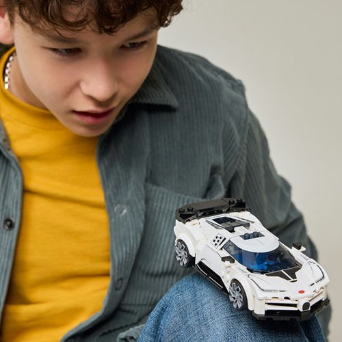 LEGO Speed Champions 77240 Bugatti Centodieci Hyper Sports Car