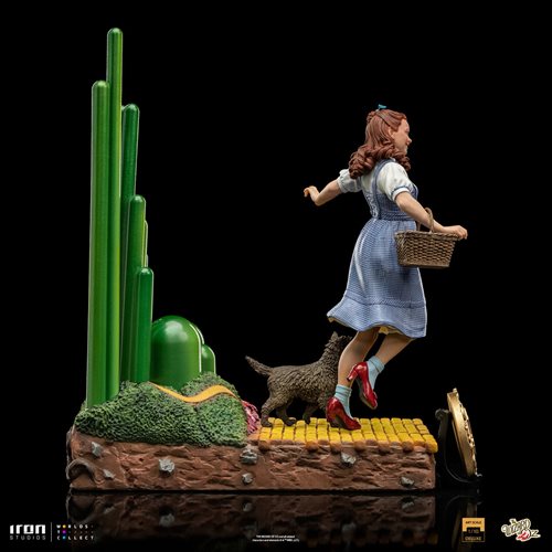 The Wizard of Oz Dorothy Deluxe Art 1:10 Scale Statue
