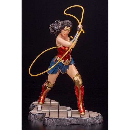 Wonder Woman 1984 ARTFX 1:6 Scale Statue