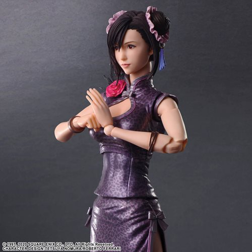 Final Fantasy VII Remake Tifa Lockhart Sporty Dress Version Play Arts Kai Action Figure
