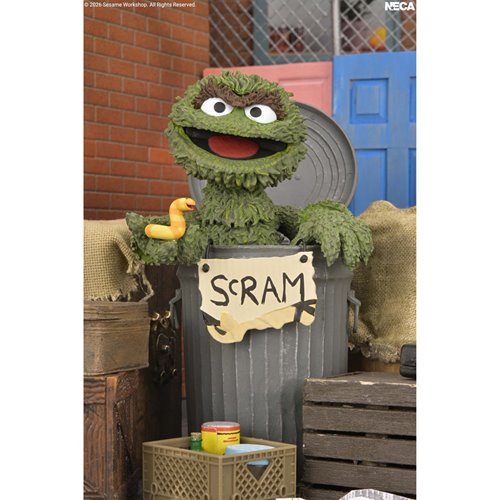 Sesame Street Ultimate Oscar the Grough 7-Inch Scale Action Figure