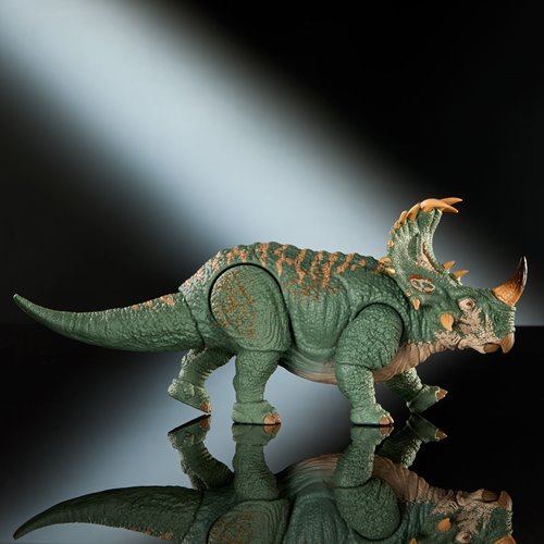 Jurassic World Hammond Collection Sinoceratops Action Figure