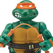 Teenage Mutant Ninja Turtles Classic Michelangelo Action Figure