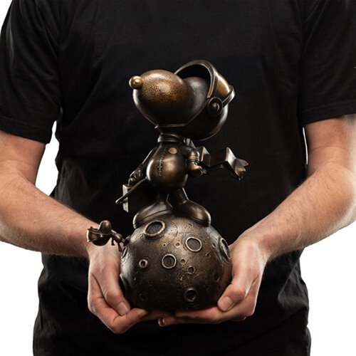 Peanuts Snoopy: First Beagle on the Moon Limited Edition Bronze Statue