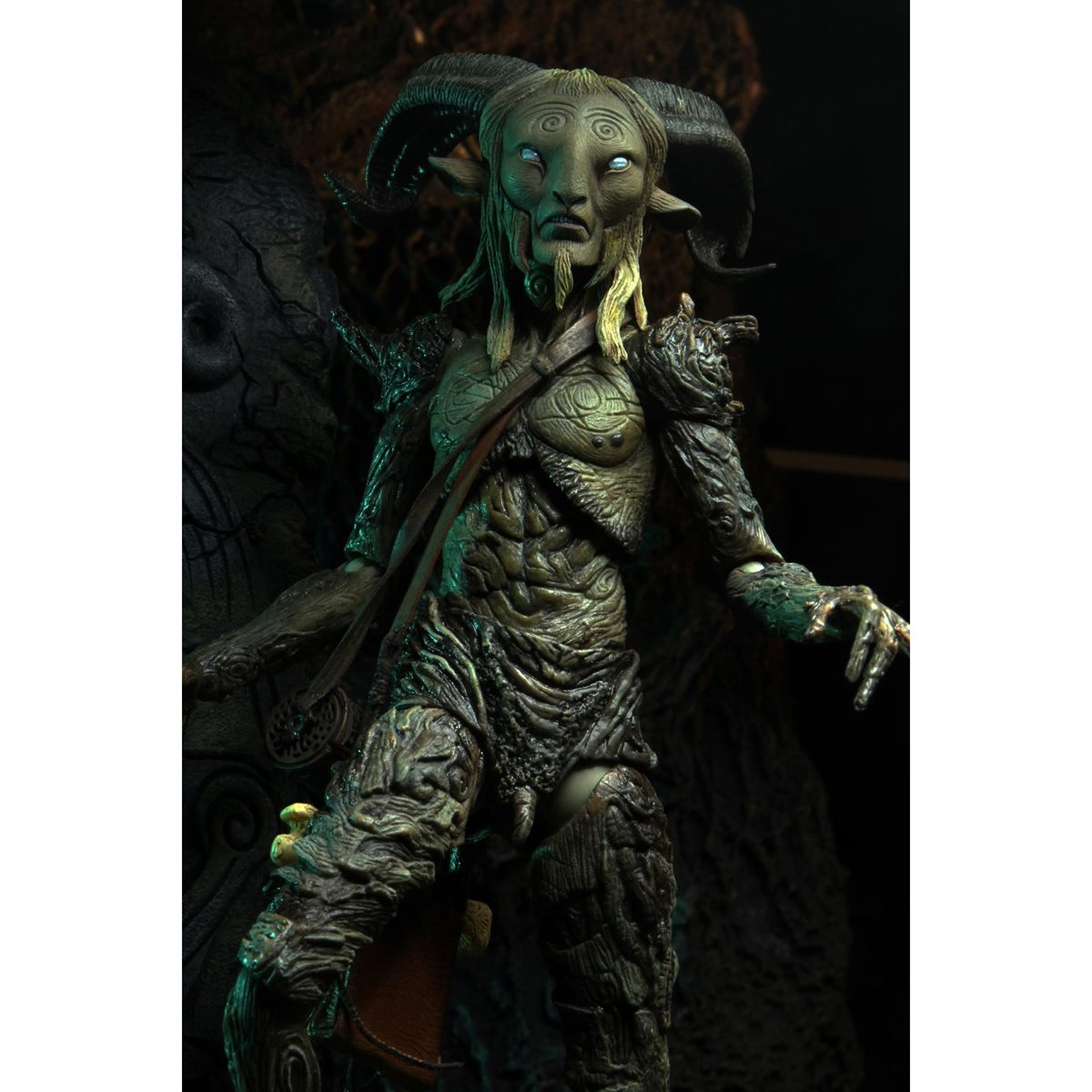 Guillermo Del Toro Signature Collection Pan's Labyrinth Old Faun 7-Inch  Scale Action Figure