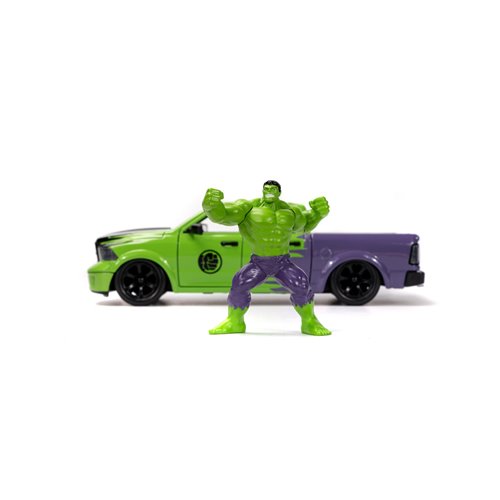 Hollywood Rides Marvel Avengers 2014 Ram 1500 1:24 Scale Die-Cast Metal Vehicle with Hulk Figure