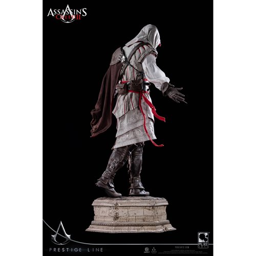 Assassin's Creed Ezio Auditore 1:2 Scale Prestige Line Statue