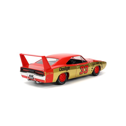 Bigtime Muscle 1969 Red Dodge Charger Daytona 1:24 Scale Die-Cast Metal Vehicle