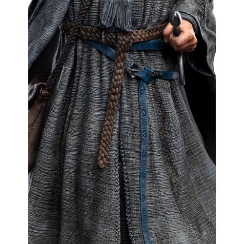 Lord of the Rings Gandalf the Grey Pilgrim 1:6 Scale Statues