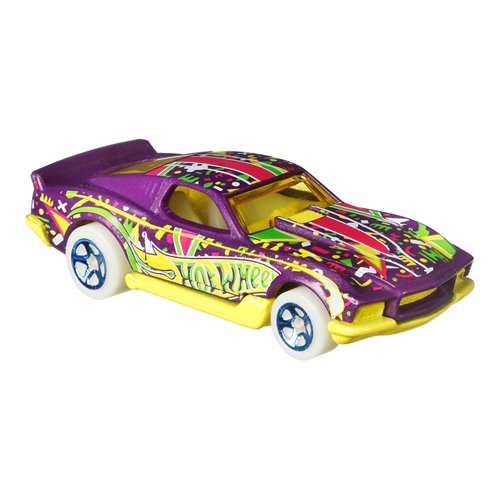 Hot Wheels Glow-In-The-Dark Truck and Car 1:64 Scale Multipack Set