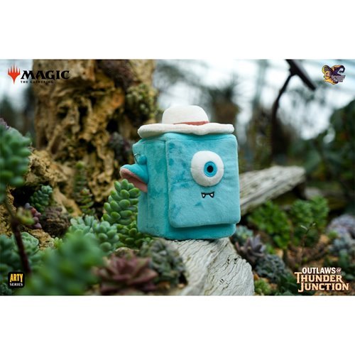 Magic The Gathering Fblthp Outlaws of Thunder Junction Edition Arty Card Storage Box Plush - Preview