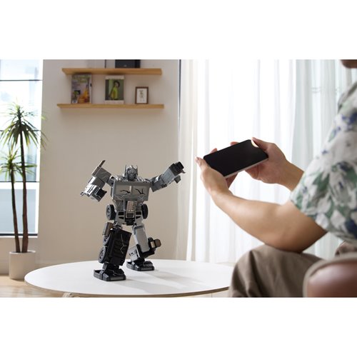 Transformers Fallen Leader Optimus Prime Flagship Auto-Converting Robot