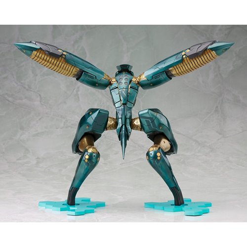 Metal Gear Solid 4: Guns of the Patriots Metal Gear Ray 1:100 Scale Model Kit