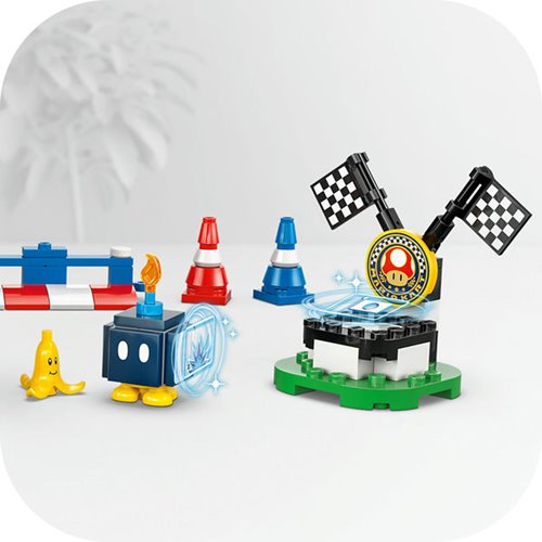 LEGO 72043 Super Mario Interactive Mario & Standard Kart