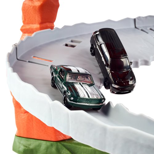 Matchbox The Movie Mountain Helicopter Escape Playset