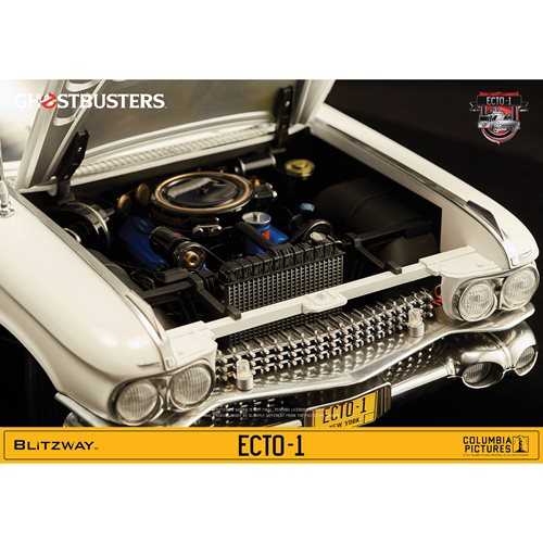 Ghostbusters 1984 ECTO-1 1:6 Scale Vehicle