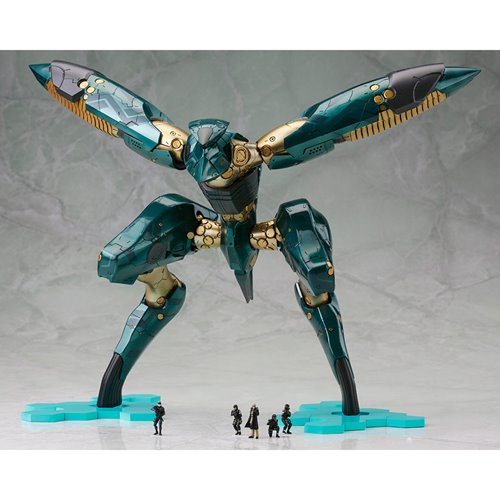 Metal Gear Solid 4: Guns of the Patriots Metal Gear Ray 1:100 Scale Model Kit