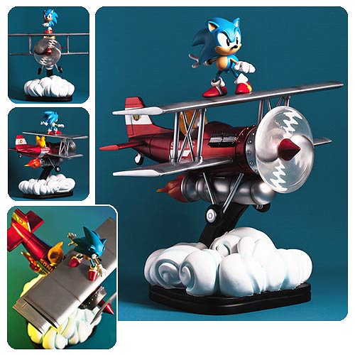 Sonic the Hedgehog The Tornado Diorama Statue