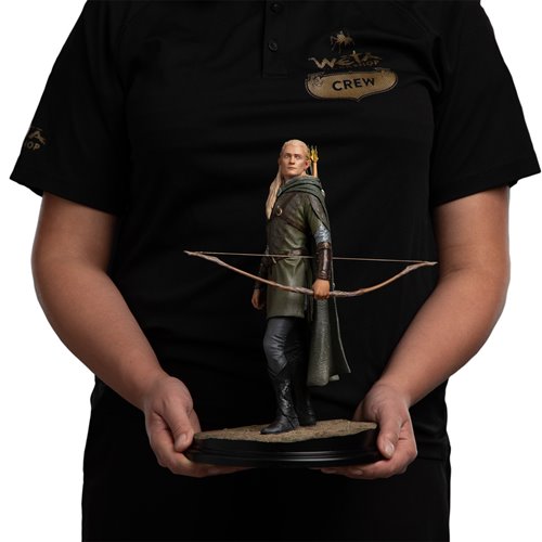 The Lord of the Rings Legolas Hunter of the Plains Classic Series 1:6 Scale Statue