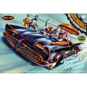 Batman 1966 Batmobile with Catwoman and Penguin Figures 1:25 Scale Model Kit