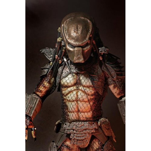Predator City Hunter Light-Up 1:4 Scale Action Figure