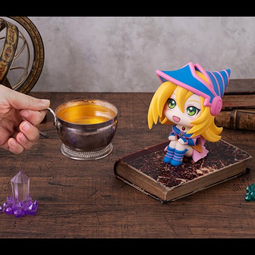 Yu-Gi-Oh! Yami Yugi and Dark Magician Girl Lookup Series Set of 2 with Gift
