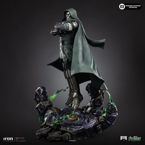 Avengers: Doomsday Doctor Doom Legacy Replica 1:4 Limited Edition Statue