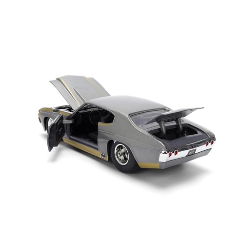 Bigtime Muscle 1971 Chevrolet Chevelle SS 1:24 Scale Die-Cast Metal Vehicle