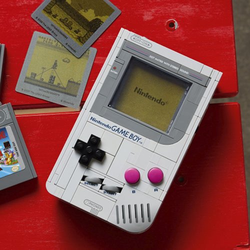 LEGO 72046 Nintendo Game Boy - Entertainment Earth