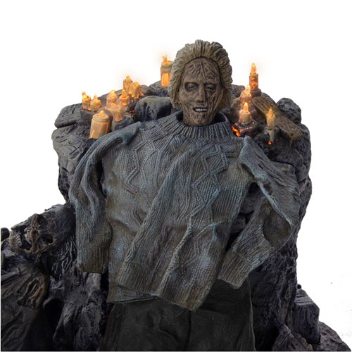 Friday the 13th: The Game Pamela Shrine Diorama