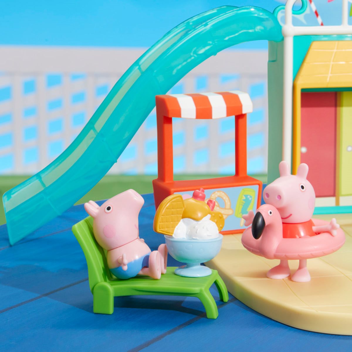 Peppa Pig's Cruise Ship Toy Boat - Entertainment Earth