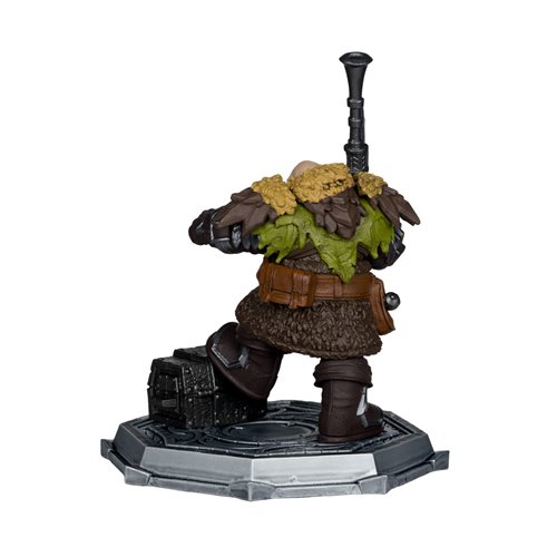 World of Warcraft Wave 2 Dwarf Hunter Beast Master and Marksman 1:12 Scale Posed Figure