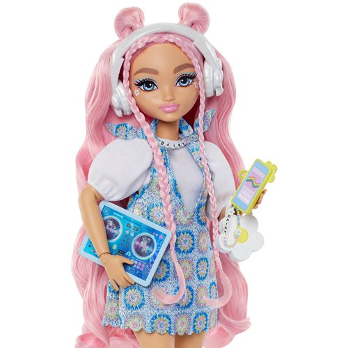 Barbie Dream Besties Daisy Jean Doll