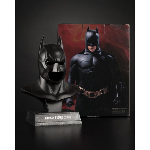 DC Direct Prop Replica Wave 2 1:3 Scale Cowl Case of 6