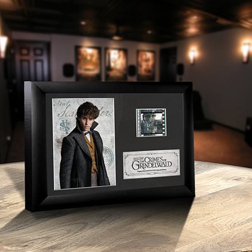 Fantastic Beasts: The Crimes of Grindelwald Series 2 Mini Film Cell