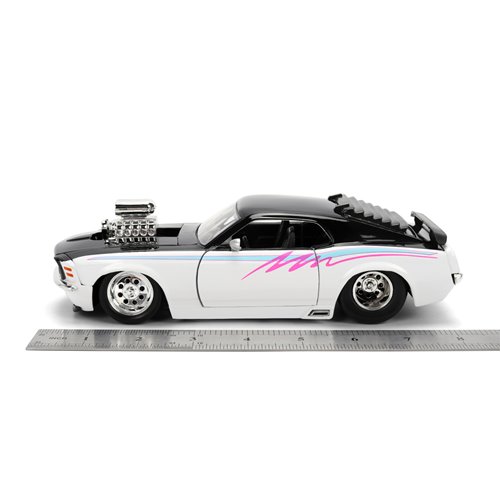 Bigtime Muscle 1970 Ford Mustang Boss 429 Glossy White 1:24 Scale Die-Cast Metal Vehicle