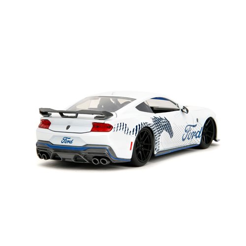 Bigtime Muscle 2024 Ford Mustang Dark Horse Glossy White 1:24 Scale Die-Cast Metal Vehicle