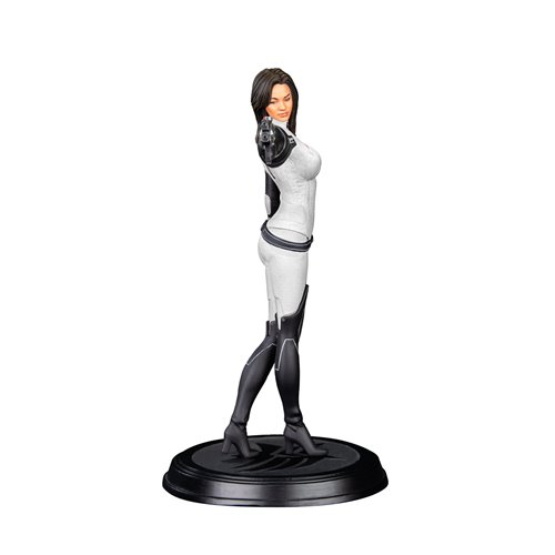 Mass Effect Miranda Lawson Statue