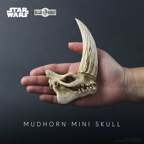 Star Wars: The Mandalorian Mudhorn Mini Skull Sculpture