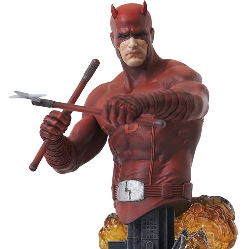 Marvel Comic Daredevil 1:7 Scale Bust - Entertainment Earth