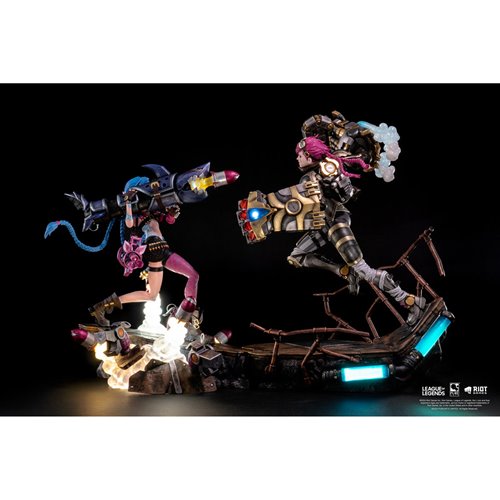League of Legends Jinx and Vi 1:6 Scale Statue Bundle